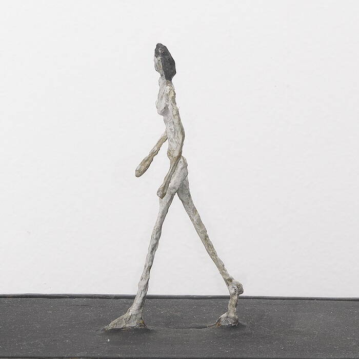 giacometti_figurine_dans_une_boite.jpg